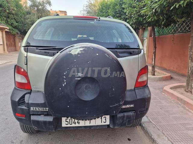 Renault Scenic Essence Manuelle 2002 à Marrakech