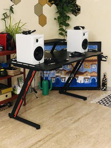 مضخم صوت JBL White - 2