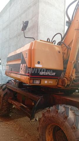 cat320 cat318 case210 - 2