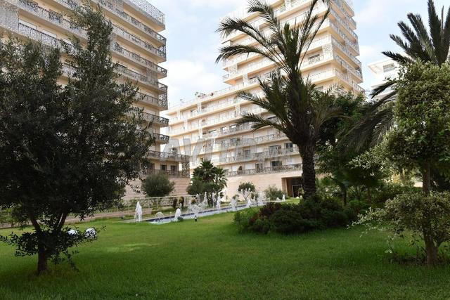 Magnifique 2 Chambres Meublé au Cœur du CFC