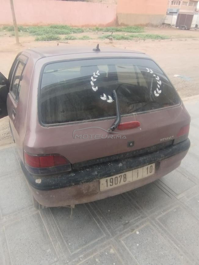clio 1 dédouaner 