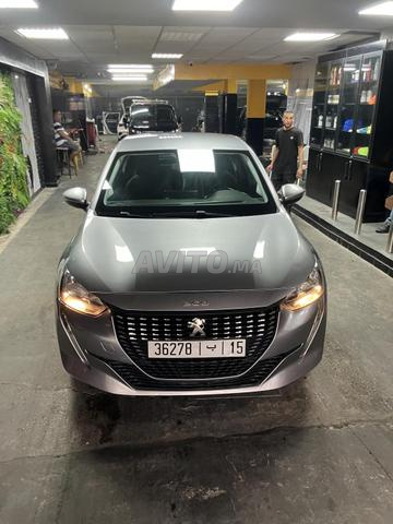 Bennis Location Vente Peugeot 208