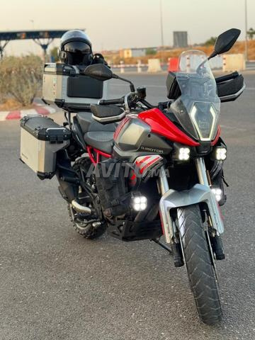 QJ MOTOR SRT 600 SX - 2