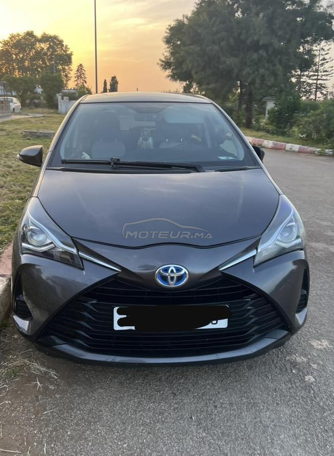 Toyota yaris hybrid automatiques tte option 