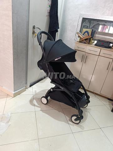عربة أطفال Yoyo 2 مع Maxi Cosi وقاعدة Isofix