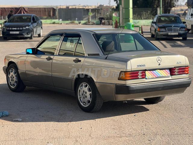 Mercedes-Benz 190D 2.5 1990 douane 2004