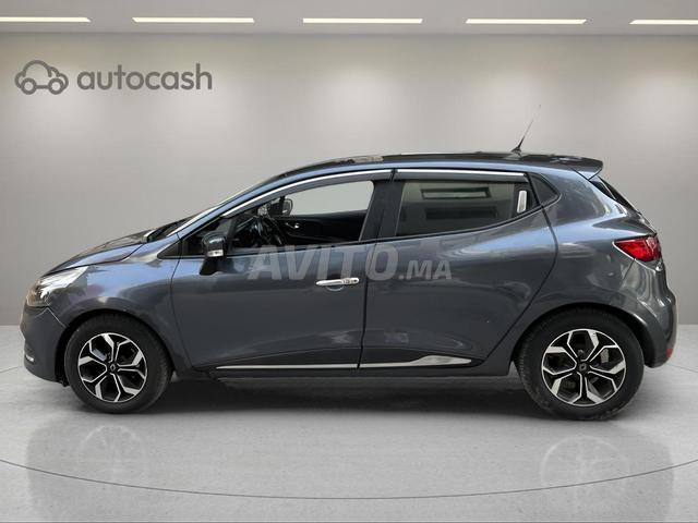 1332 - Renault Clio 2019 expertisée avec financement - 2