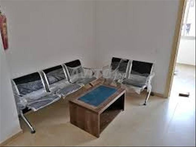 Banquette 3 places en simili cuir \ chaise - 2