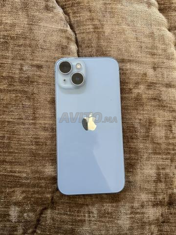 iPhone 14 128gb 87% batterie jamais ouvert