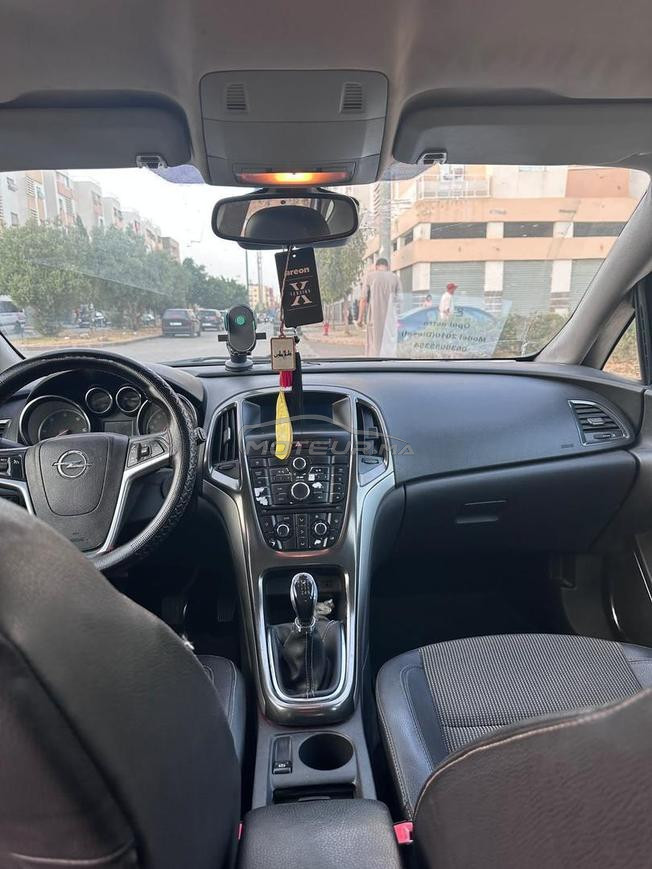 Opel Astra Diesel Manuelle 2010 à Temara