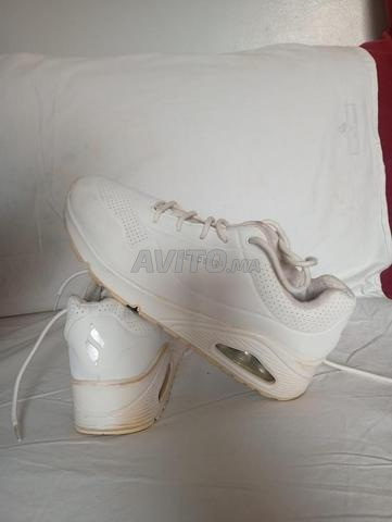 حذاء رياضي (Skechers) مقاس 39/40 - 2