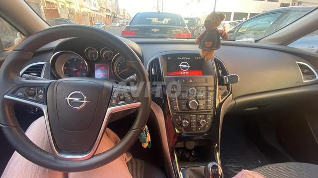 أوبل أسترا ديزل يدوية 2016 في الدار البيضاء - 2