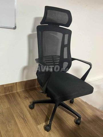 Fauteuil président en mesh/piètement roulette - 2
