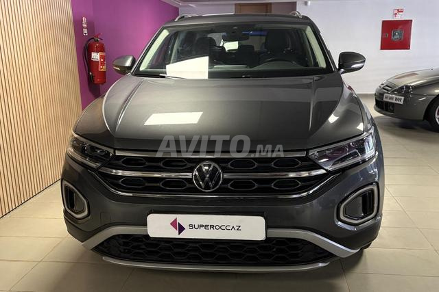 Volkswagen T-Roc Diesel Automatique 2023 à Temara - 2
