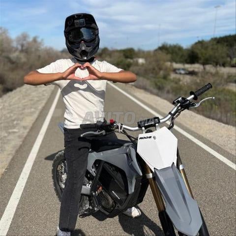 MOTOCROSS 72V 8000W ÉLECTRIQUE