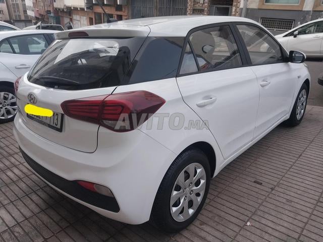 Hyundai i20 Essens Automatique - 2