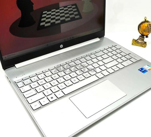🚀​ HP 15s i7 11ème Gén 16Go RAM 1000Go SSD 🚀​ - 2