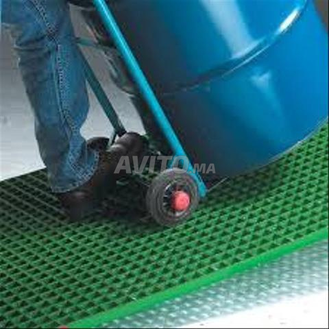 ألواح شبكية من البوليستر المقوى بالألياف الزجاجية (PRV) - 2