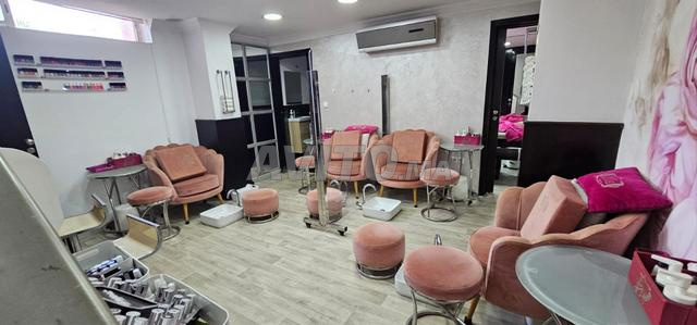 Vente pas de porte salon femme ou homme - 2