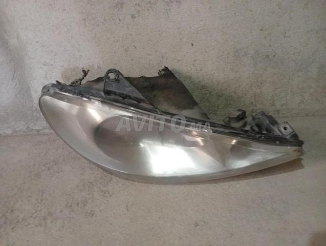 Phare Peugeot 206 - 2