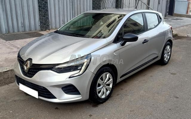 Clio 5 Diesel 1er main 2023 à Casablanca
