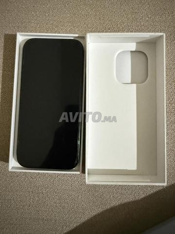 iPhone 16 pro - 2