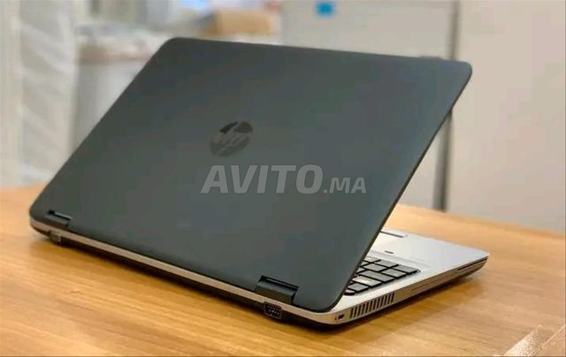 hp i7 HQ 6ème Ram 8 disque 256 SSD écran 15
