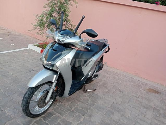 Honda SH 125 i - 2