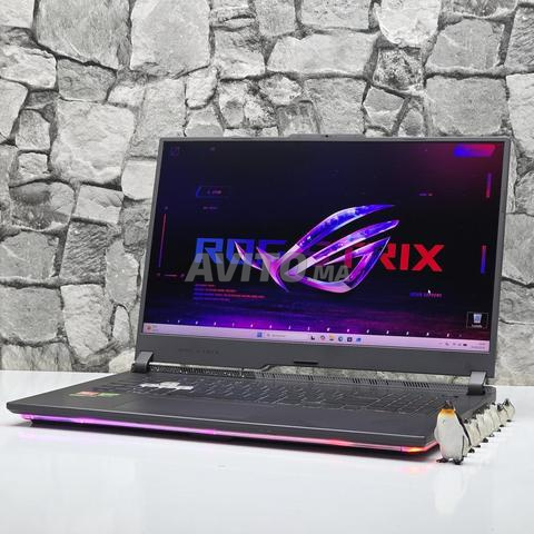 ASUS ROG Strix G713 / Ryzen 9 7940HX / RTX 4060