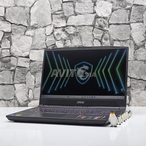 MSI Katana 15 HX / i7 14ème / RTX 5070 / 32 RAM