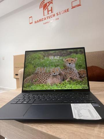 HP Dragonfly i5 13ème Gen 16Go/512Go