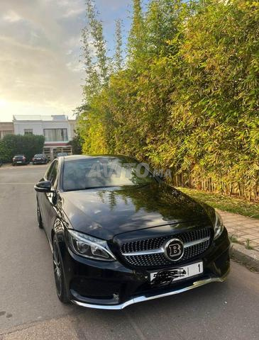 Mercedes-Benz 220 Diesel Automatique 2014 à Rabat