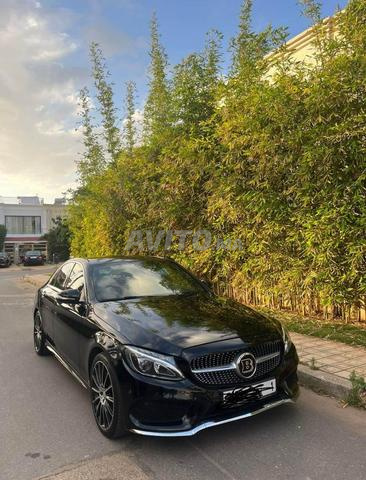 Mercedes-Benz 220 Diesel Automatique 2014 à Rabat