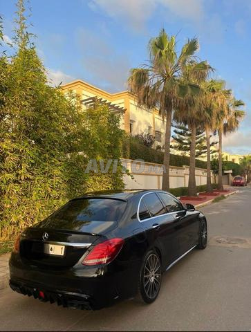 مرسيدس بنز 220 ديزل أوتوماتيك 2015 في الرباط