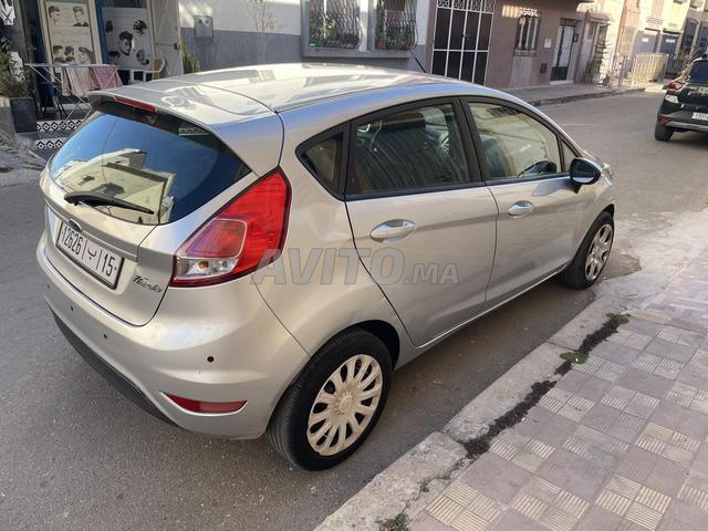 فييستا بنزين بدون عيوب، صباغة الدار - 2