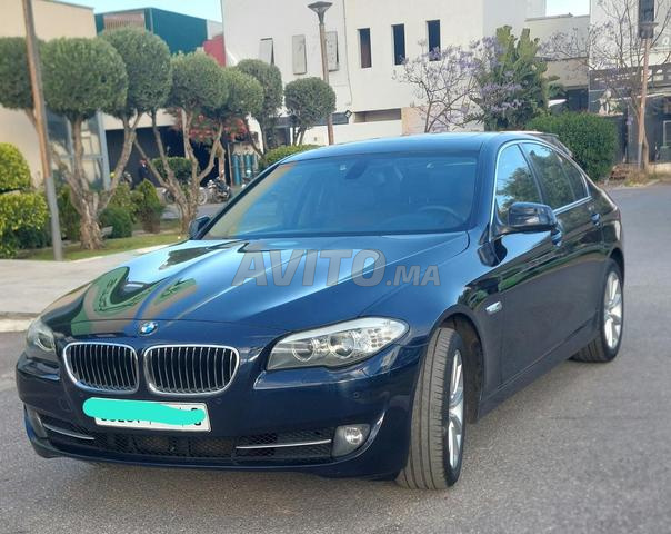 BMW Série 5 525 modèle 2012