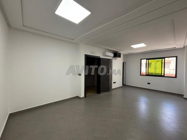 Bureau à Louer – Quartier Mwadifin - 2