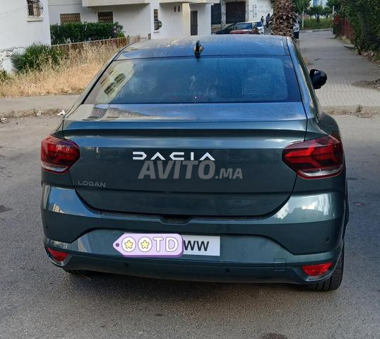 Voiture Logan - 2
