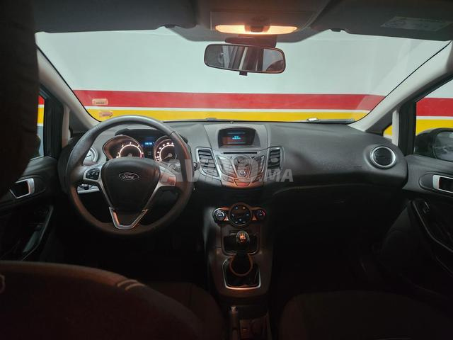 Ford Fiesta Trend - 2