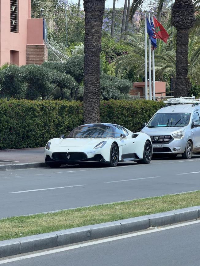 Maserati MC20 1 of 1 au maroc 