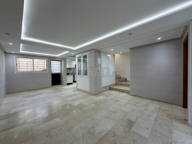 Triplex à louer 200 m² à Sid Laabed-Temara