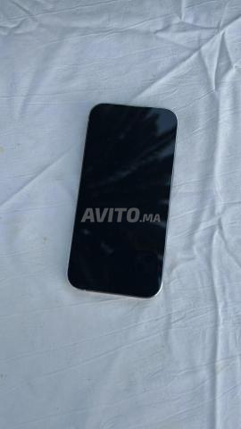 iPhone 14 Pro couleur blanc - 2