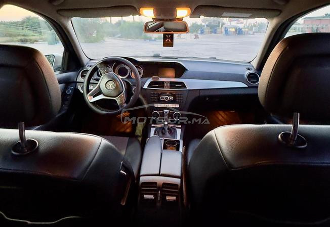 Mercedes-Benz 220 Diesel Automatique 2011