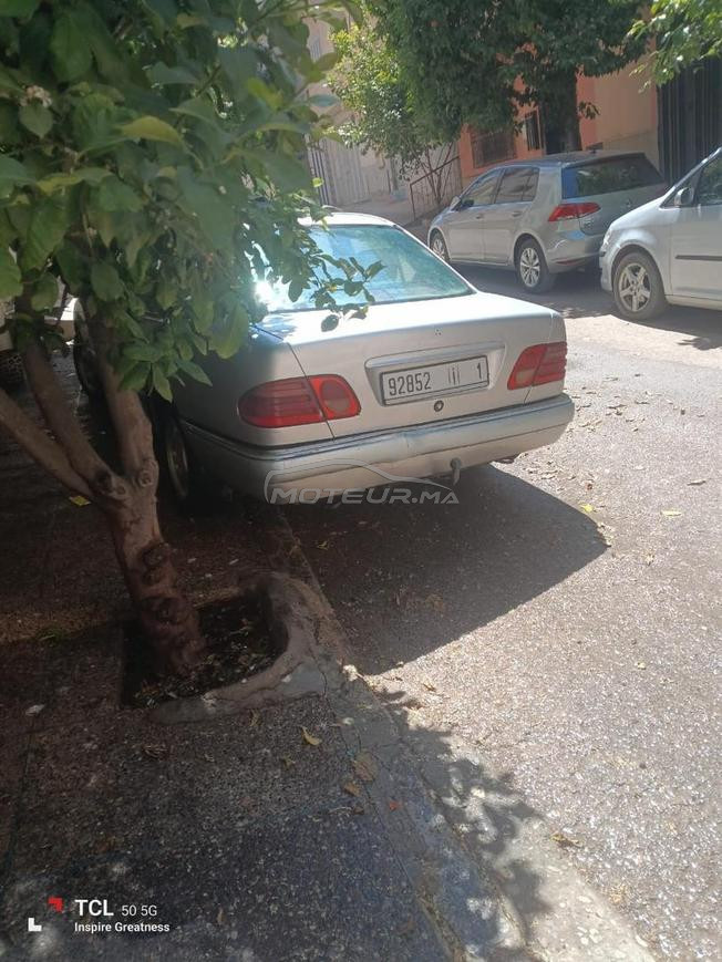 Mercedes-Benz 250 Diesel Manuelle 1999 à Taza
