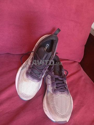 حذاء رياضي (Asics) مقاس 40/41 - 2