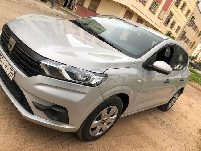 dacia sandero 2023 très bon état 