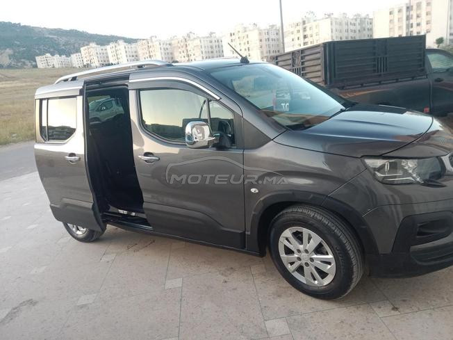 Peugeot rifter 2020.tt option 