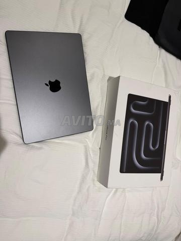 MacBook Pro 14 M4 Max – 36 Go/ 1To État Neuf