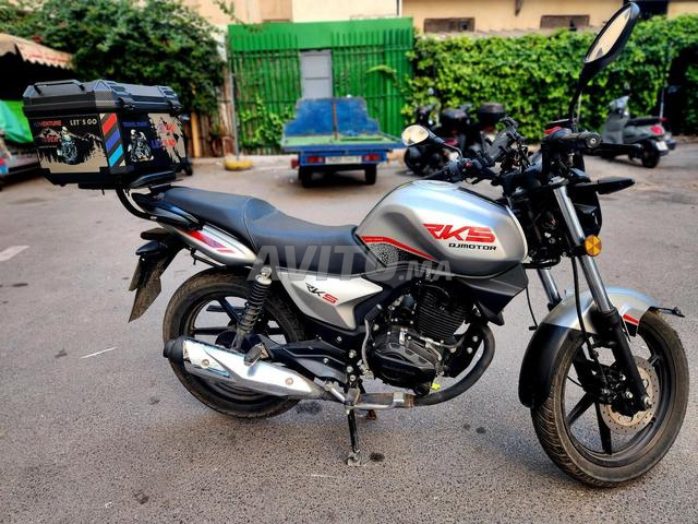 QJMOTOR RKS 125CC - 2