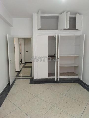 Appartement à louer à Ibn Tachfine, quartier Hay Swaret